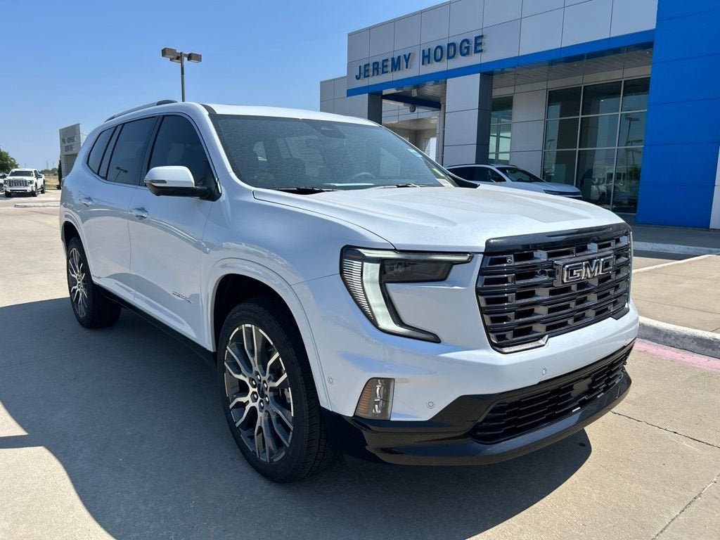 2026 GMC Acadia Denali Ultimate in Glacier White Tricoat — front three-quarter view