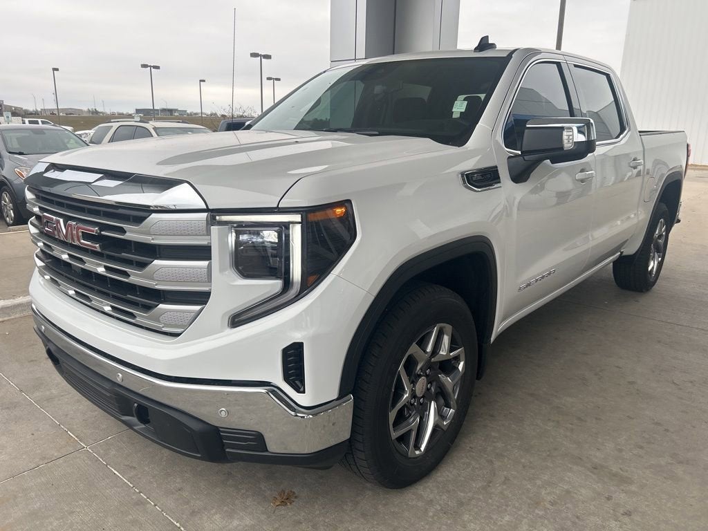 2025 GMC Sierra 1500 SLE in Summit White — front three-quarter view